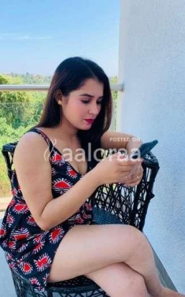 hotel service full enjoy 24 hour available college girls and bhabhi available in your