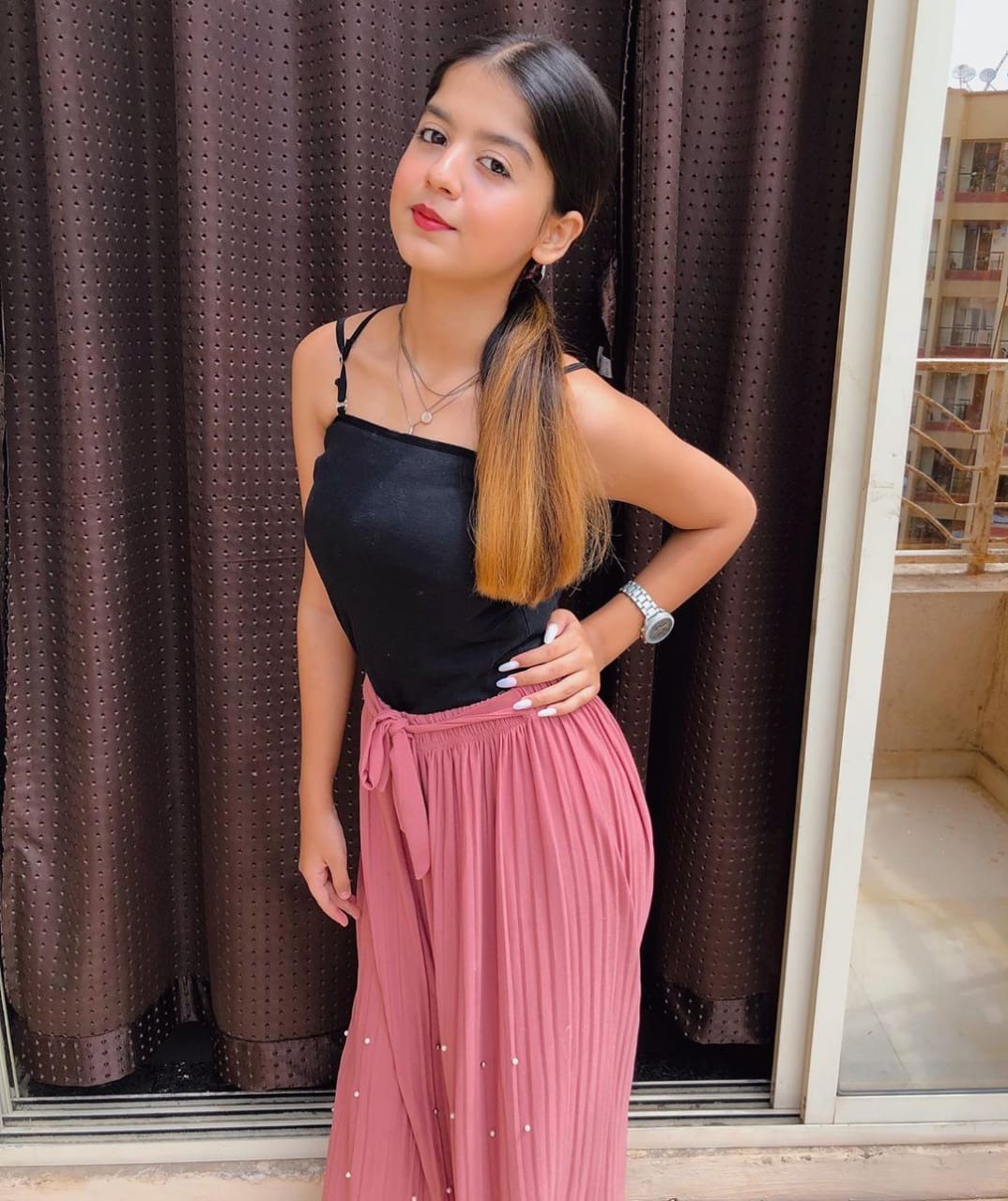 MY SELF GEETA CALL GIRLS SERVICE UNLIMITED SHOT