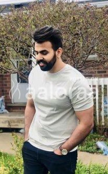 I am independent hot call boy Mumbai all service available 24 hours hard dick fuck me intrested female DM me private