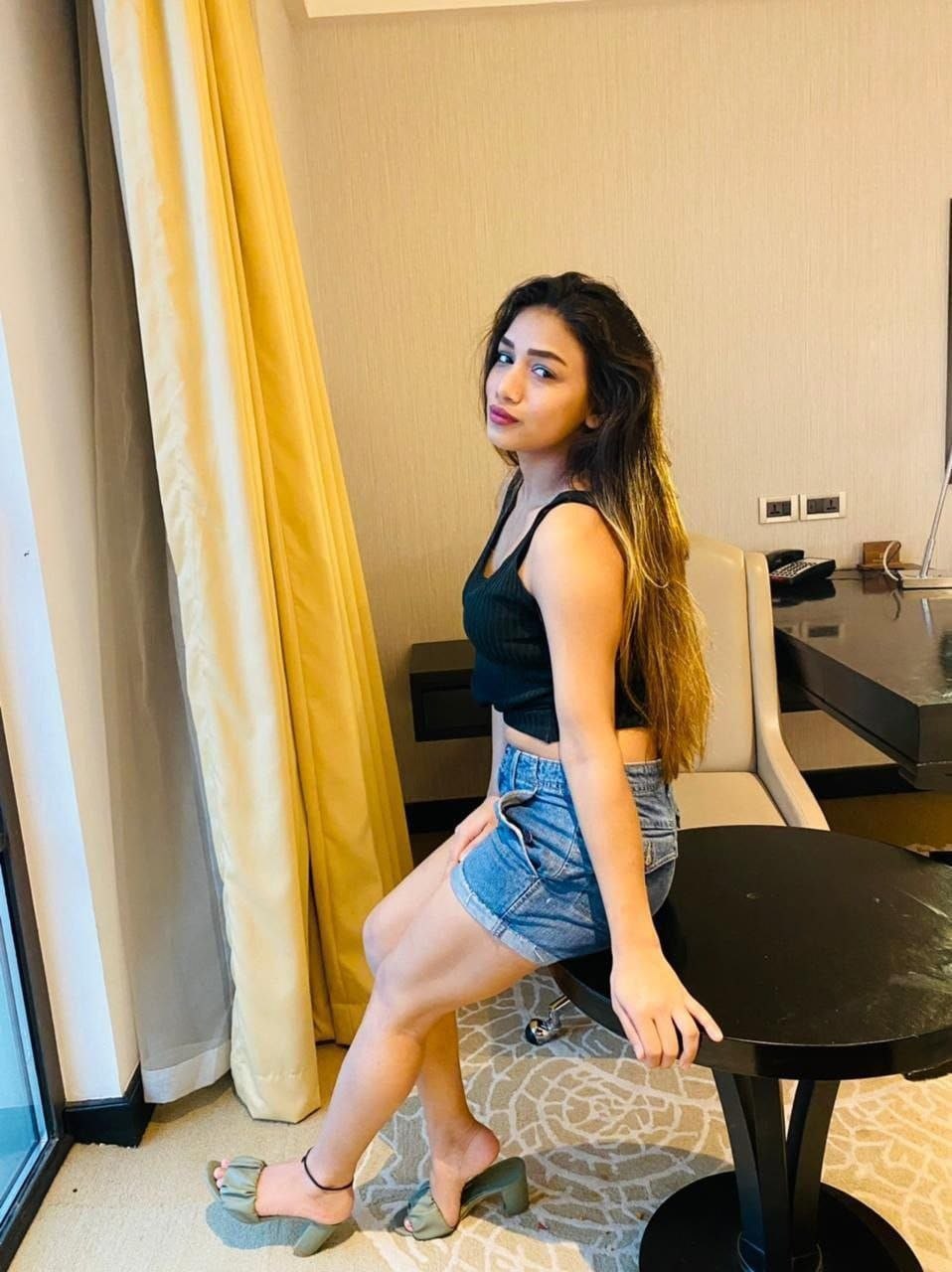 Neha Sharma coll girl 24x7 available VIP Escort service 🥰🥰🤩
