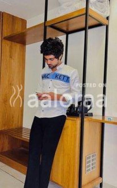 Meet With Real PlayboyCallboyGigoloboy & Get Satisfied Now