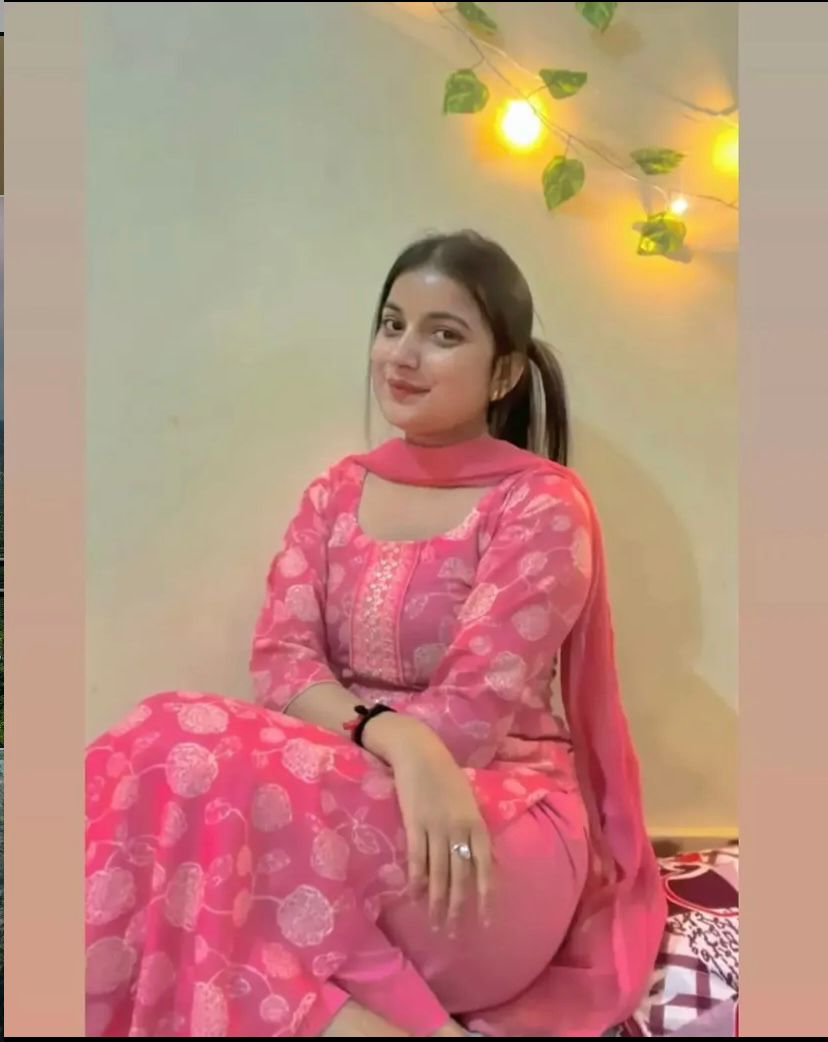 ARE YOU LOOKING FOR HOT AND GOOD LOOKING GIRL 👇❤️ MSG HERE HETAL