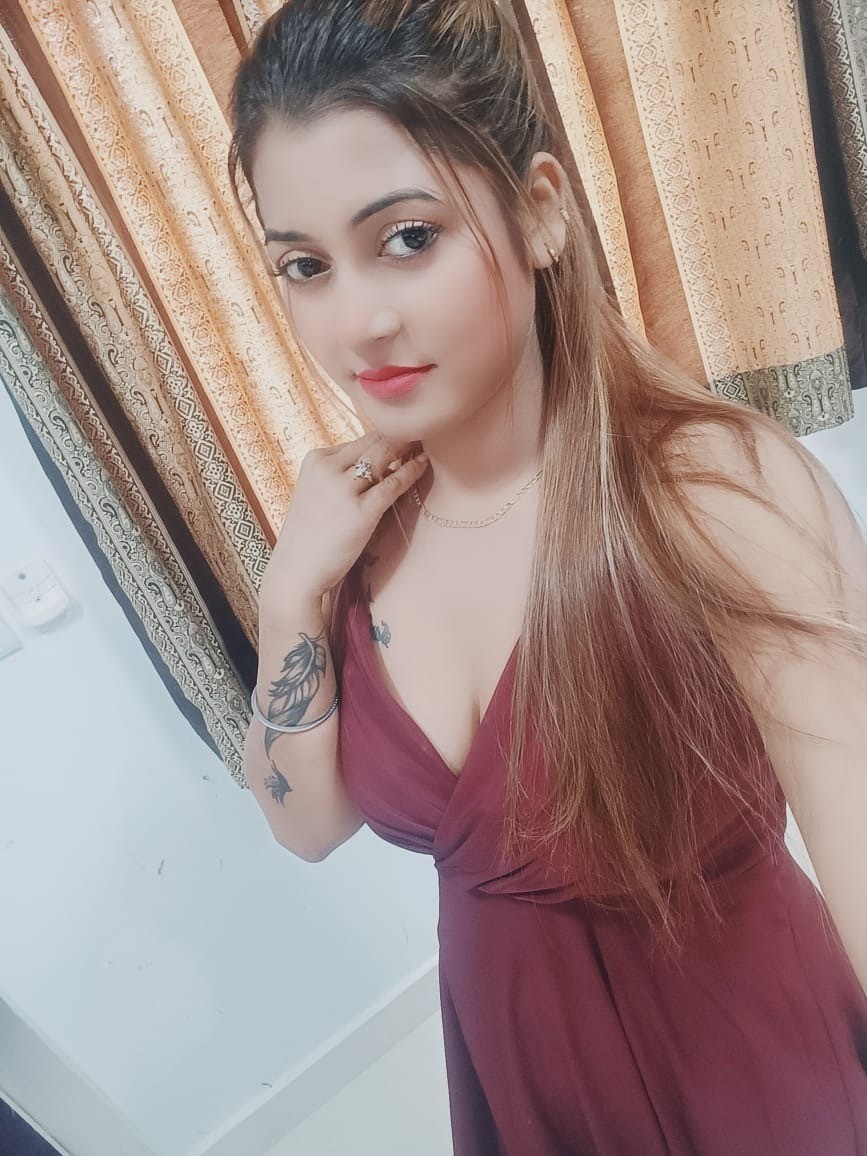 Hyderabad❣️✅Myself Divya low piece hotal and sexy' college girls sarvi