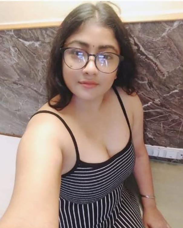 Preeti ✅college girl service available