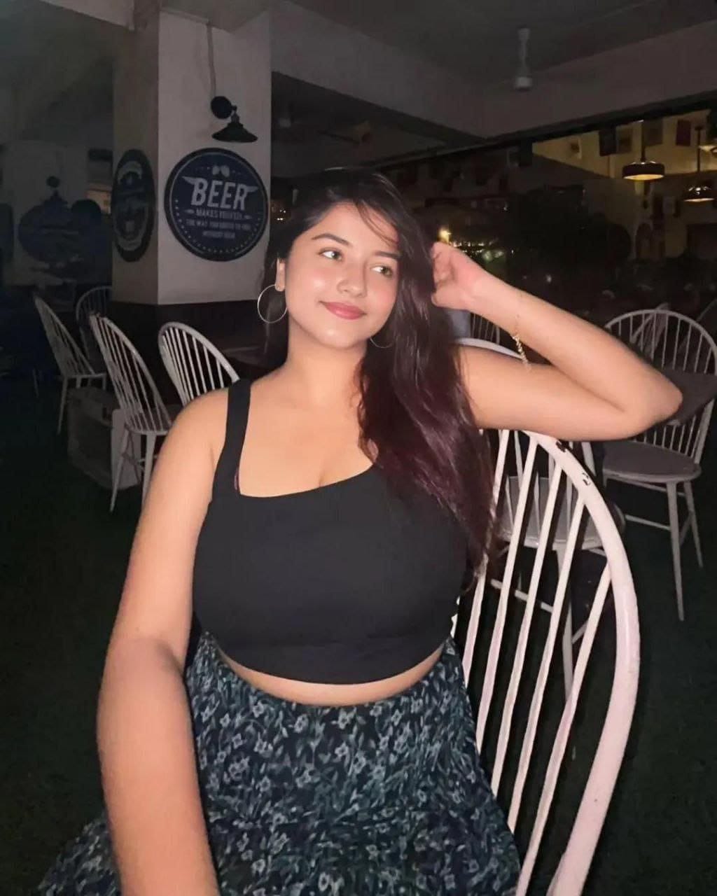 Myself Riya gys affordable price out in independent book girl now