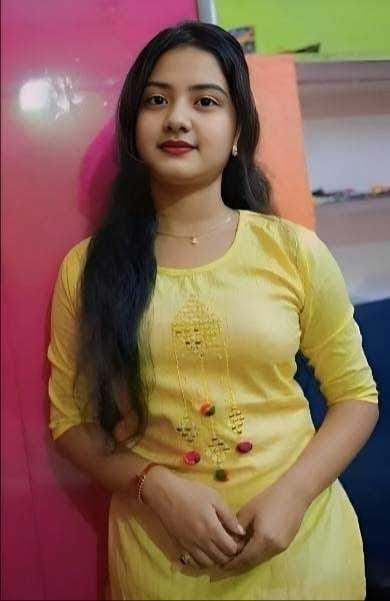 Manu 2000 unlimited short out call in call available