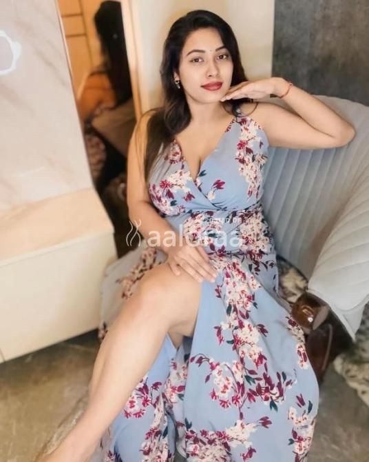 Hi I am soniaTodays my first day and genuine service girlfriend experience in chandigarh mohali no advance no cabinet and