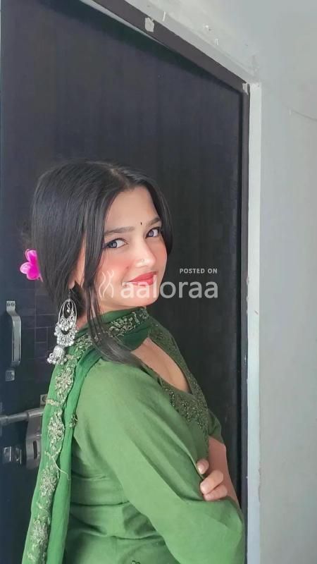 INDFENDENT MY SELF SHIVANGICOLL GIRLHOT ANDVIP SARVICE ONLY