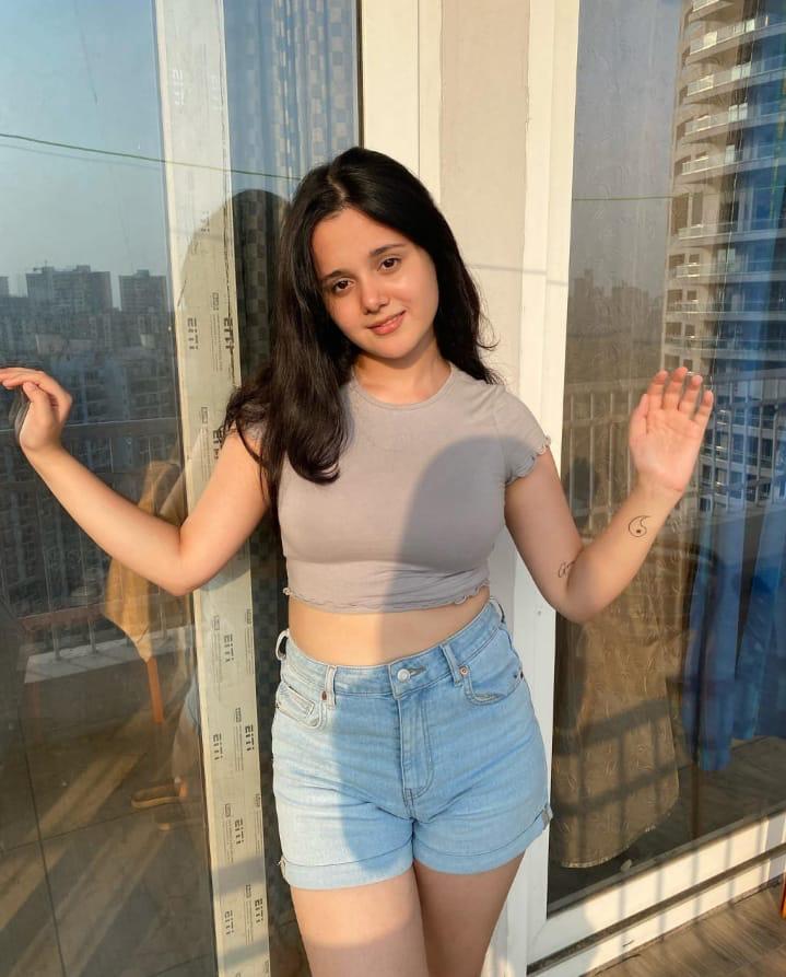 Hyderabad Best call girl service in low price and high profile girl..j