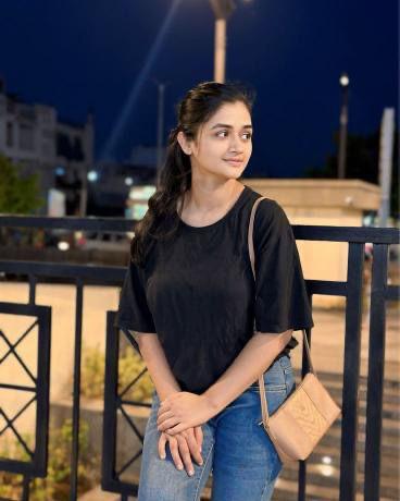 Madhya Pradesh call girl staff available.24×7