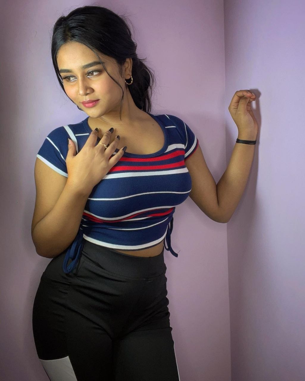 I am kritika today low price hot sexcall girls available 24*7