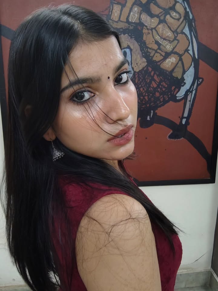 HI GUYS MY SELF NISHA SEN ALL AREA SERVICE PROVIDE SEF SECURE Chggjjg