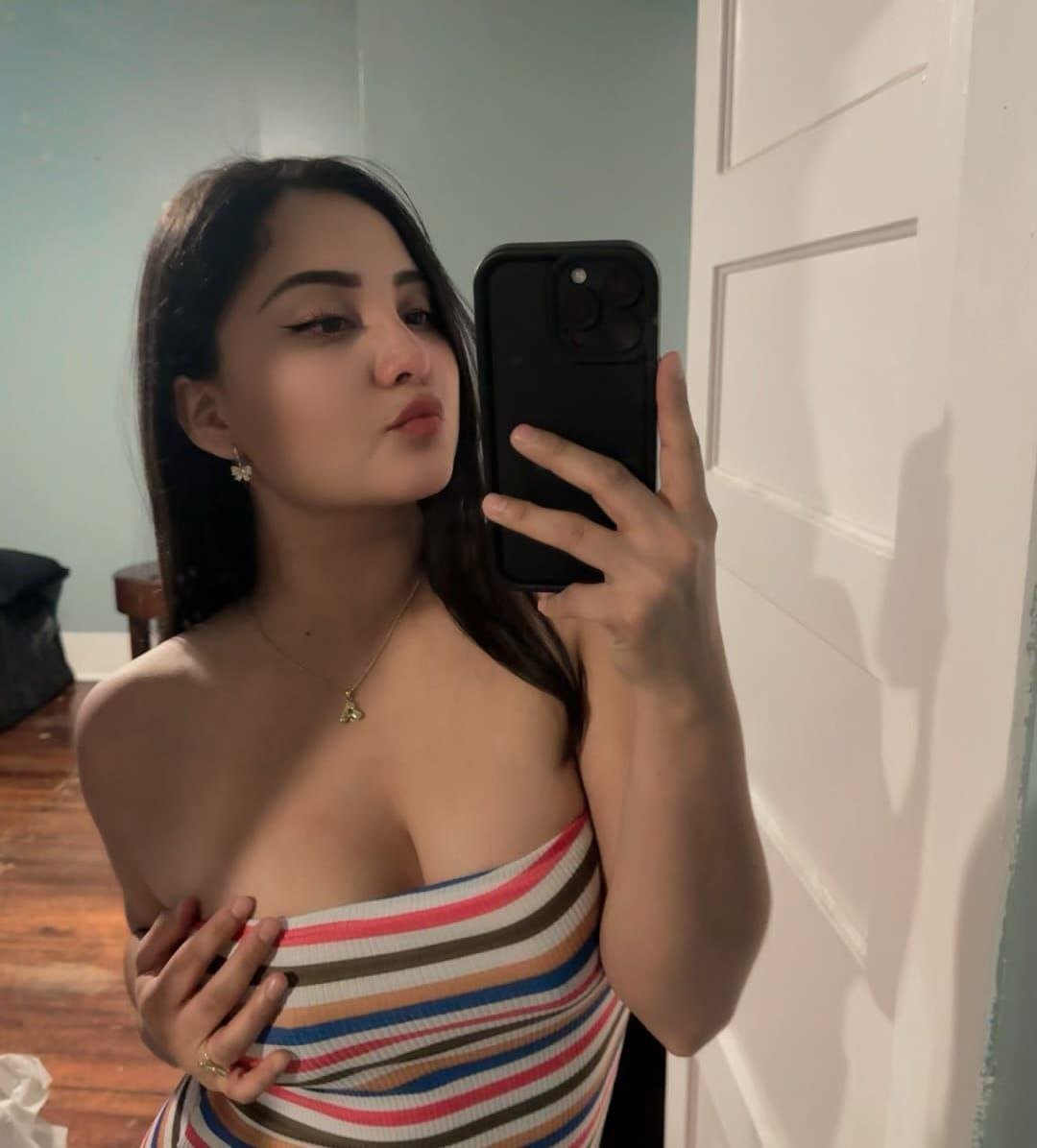 Pm𝟐𝟎𝟎𝟎✍Unlimited Shots High quality low price girls avaa..