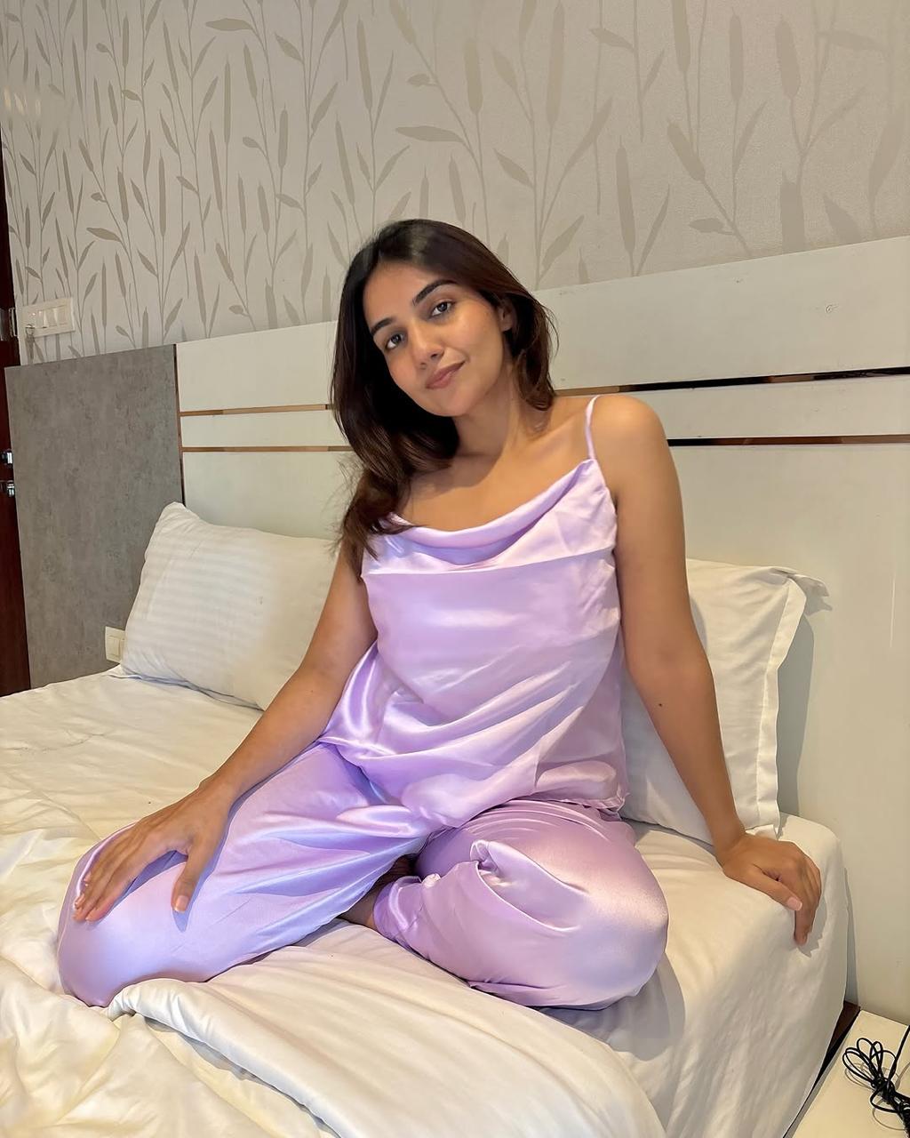Faridabad 2000 unlimited short High budget low quality available full