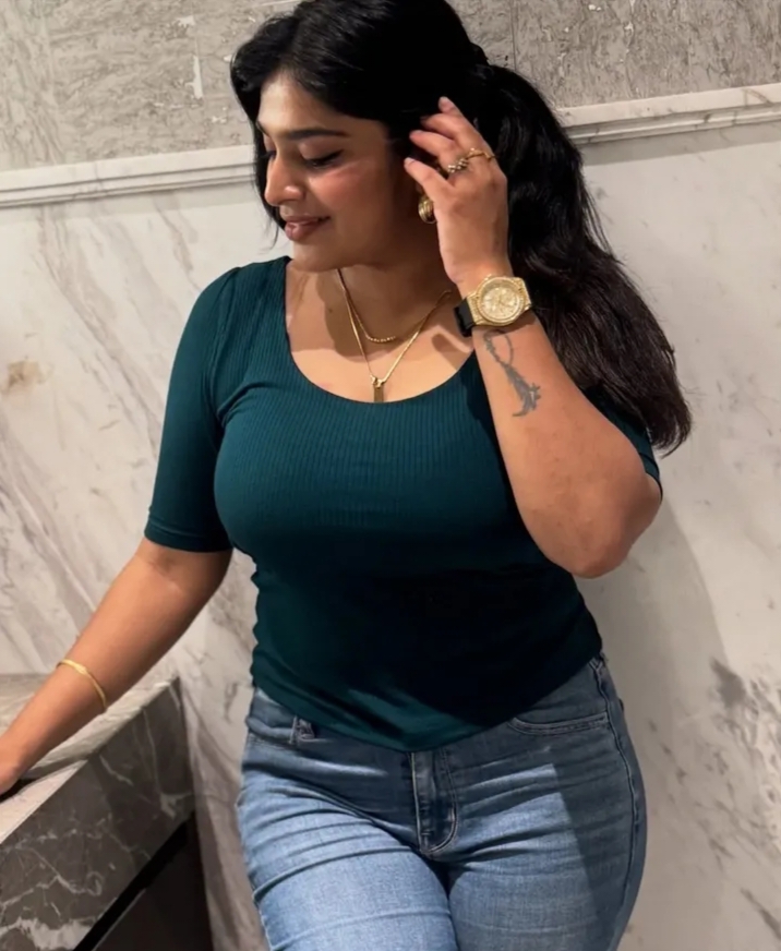 MUMBAI 2000 UNLIMITED SEX WITH RESHMI COLLEGE GIRL HOUSEWIFE in Mumbai