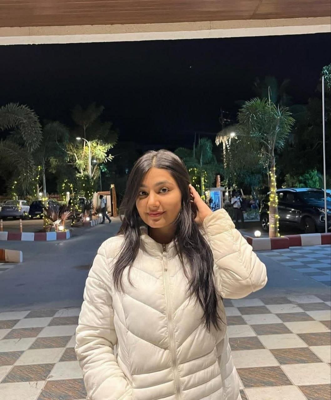 Faridabad Best Independent ✔️ HIGH profile call girl available.,,,l