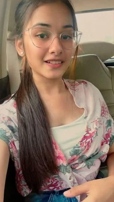 Andheri ♥️ myself divyanshi independent college call girl sarvi
